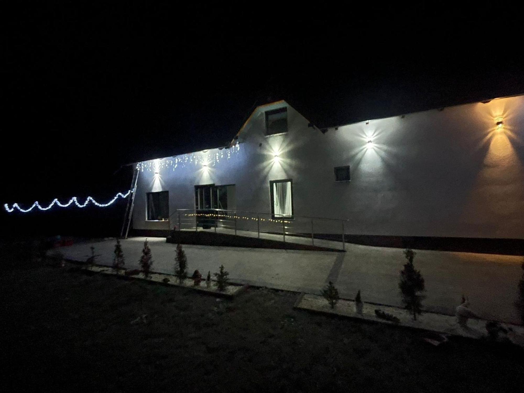 Casuta Din Drumul Muntelui Dragus ภายนอก รูปภาพ